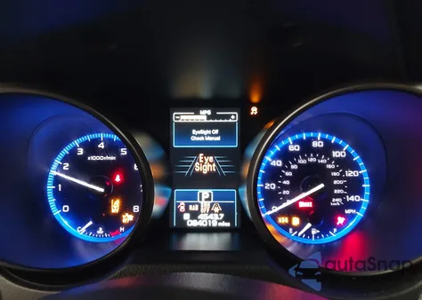 2018 Subaru Outback 2.5I Limited из США, поврежденный, VIN 4S4BSANC0J3302900